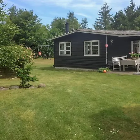 Casa vacanze Three-bedroom Holiday In Hals