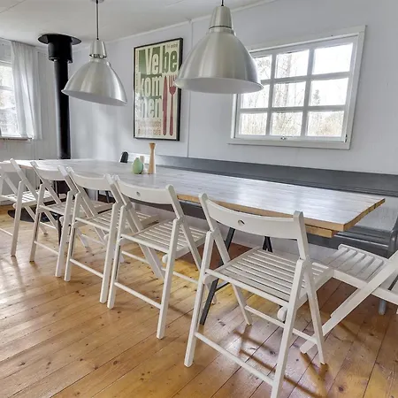 Casa vacanze Three-bedroom Holiday In Hals